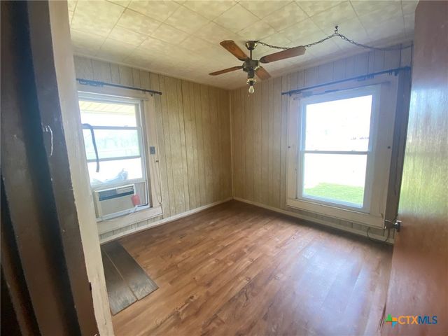 4506 Fm 930, Gatesville, TX 76528