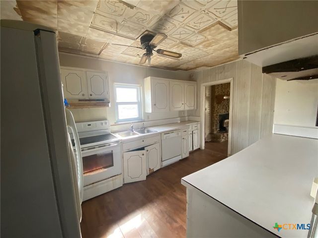 4506 Fm 930, Gatesville, TX 76528