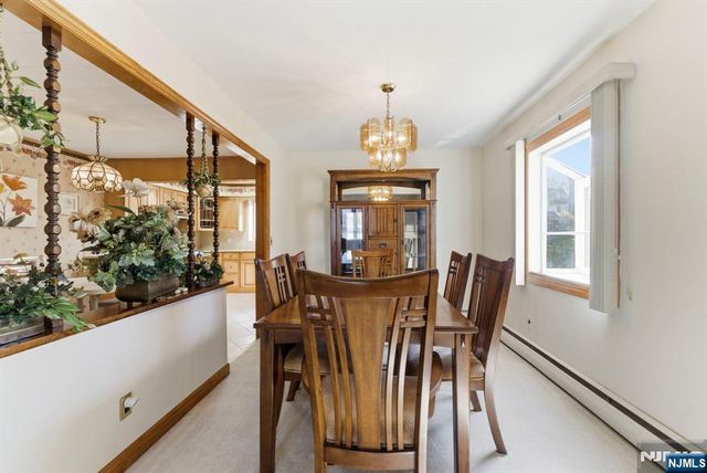 37 Farmingdale Road, Wayne, NJ 07470