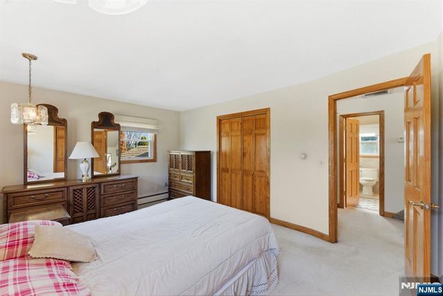 37 Farmingdale Road, Wayne, NJ 07470