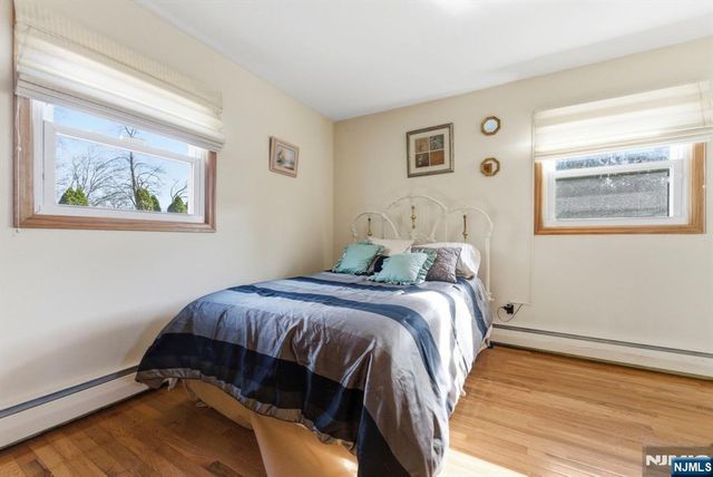 37 Farmingdale Road, Wayne, NJ 07470