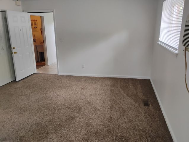938 Grove Road, Ypsilanti, MI 48198