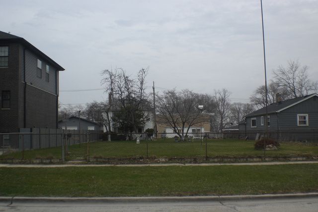 4239 Grove Avenue, Stickney, IL 60402