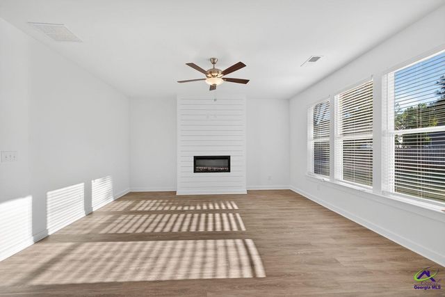 105 Royal Tern Lane, Warner Robins, GA 31093