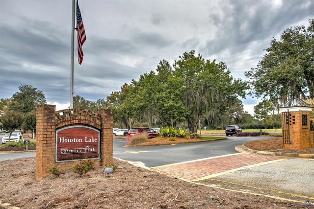 105 Royal Tern Lane, Warner Robins, GA 31093