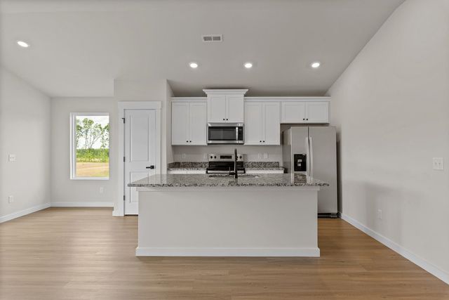 1243 Crested iris Street, Moore, SC 29369