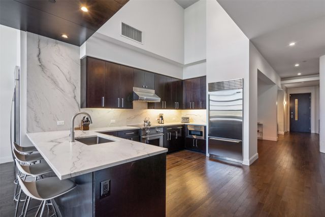2600 W 7th Street 2812, Fort Worth, TX 76107