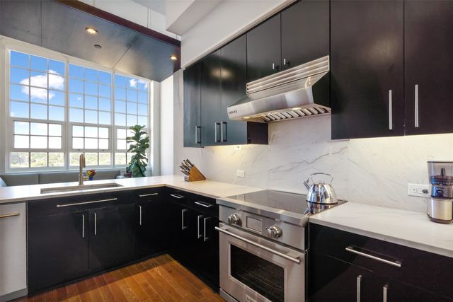 2600 W 7th Street 2812, Fort Worth, TX 76107