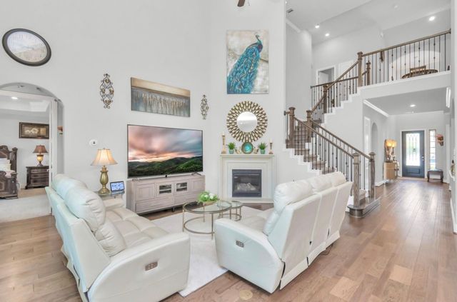 13619 Nearpoint Lane, Tomball, TX 77377