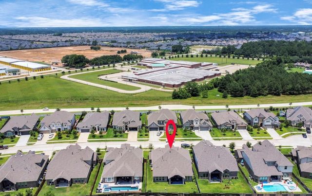 13619 Nearpoint Lane, Tomball, TX 77377