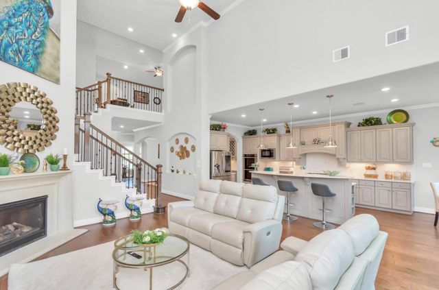 13619 Nearpoint Lane, Tomball, TX 77377