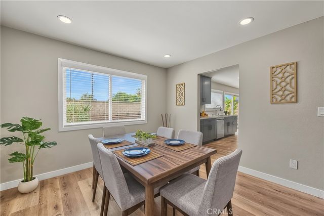 286 W Renwick, Azusa, CA 91702