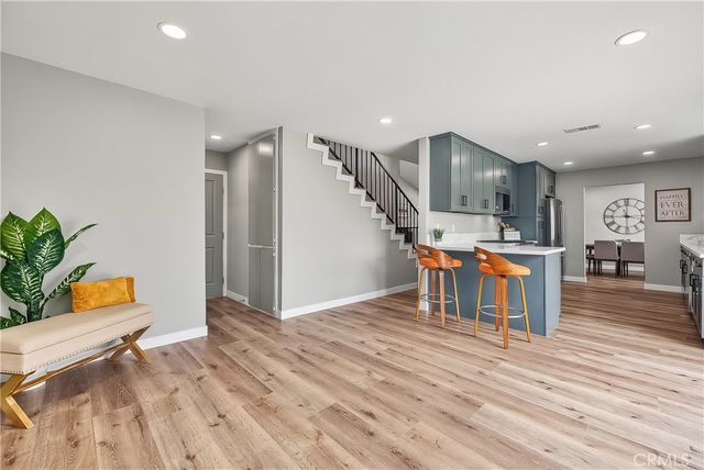 286 W Renwick, Azusa, CA 91702