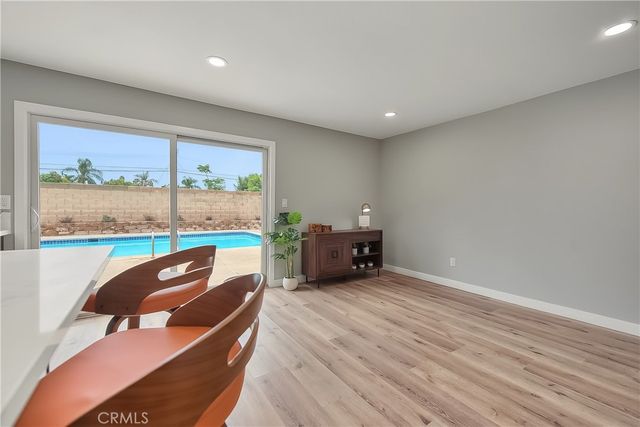 286 W Renwick, Azusa, CA 91702