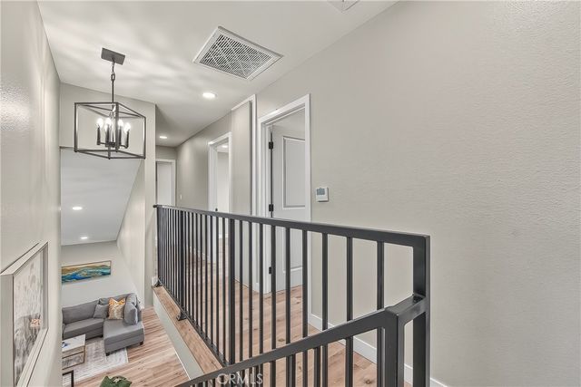 286 W Renwick, Azusa, CA 91702