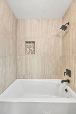 286 W Renwick, Azusa, CA 91702