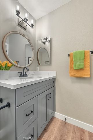 286 W Renwick, Azusa, CA 91702