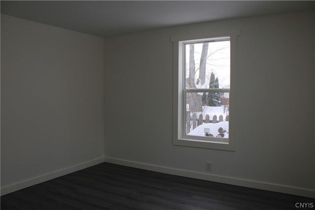 203 Brookline Road, Salina, NY 13208