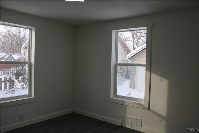 203 Brookline Road, Salina, NY 13208