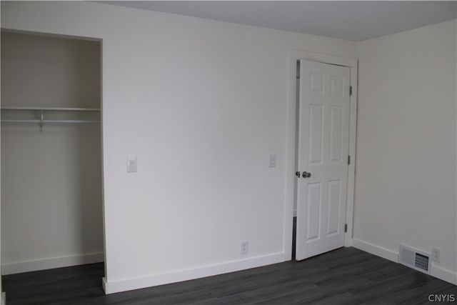 203 Brookline Road, Salina, NY 13208