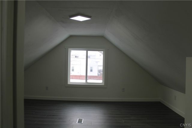 203 Brookline Road, Salina, NY 13208