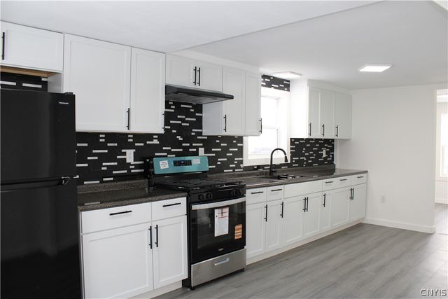 203 Brookline Road, Salina, NY 13208