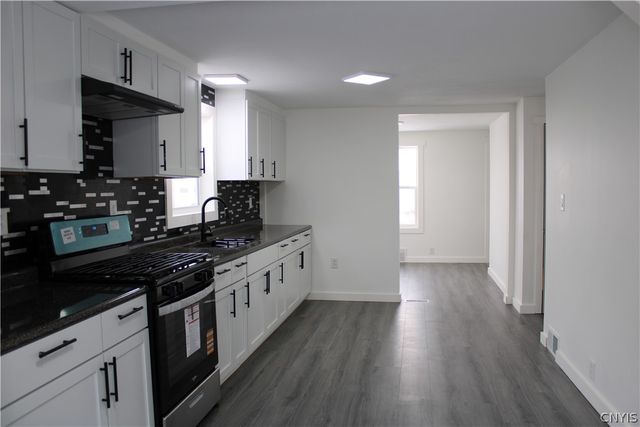 203 Brookline Road, Salina, NY 13208