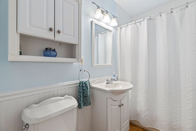 7 Haynes St, Walpole, MA 02081