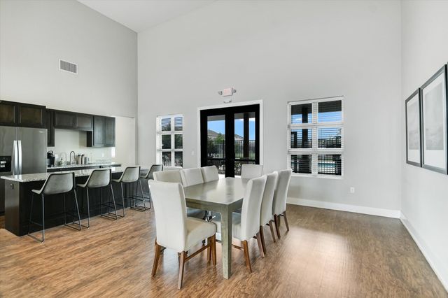 8607 McKamy DR, Austin, TX 78744