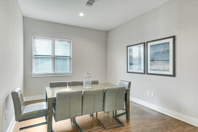 8607 McKamy DR, Austin, TX 78744