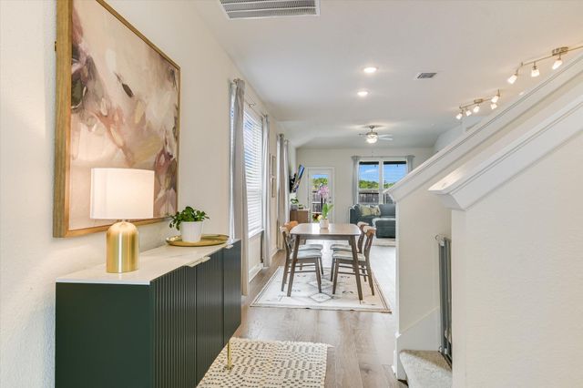 8607 McKamy DR, Austin, TX 78744