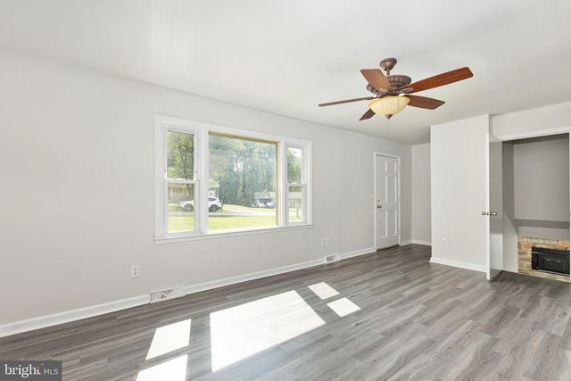 605 PAYTON DR, Fredericksburg, VA 22405