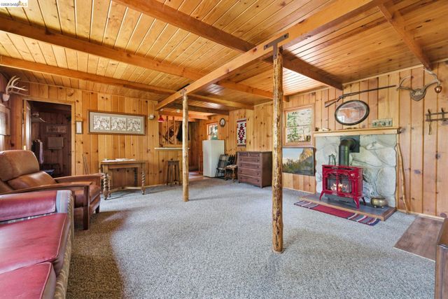 25409 David, Long Barn, CA 95346