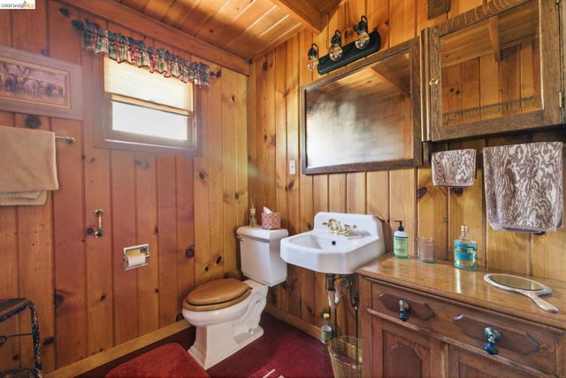 25409 David, Long Barn, CA 95346