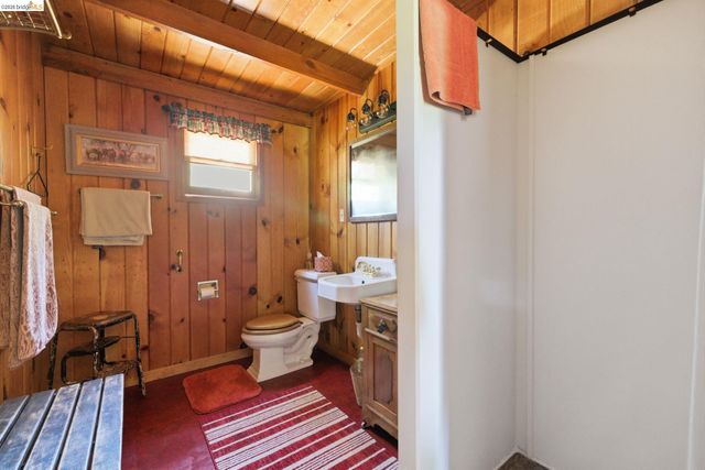 25409 David, Long Barn, CA 95346