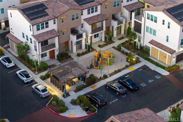 684 CARA CARA, Covina, CA 91723