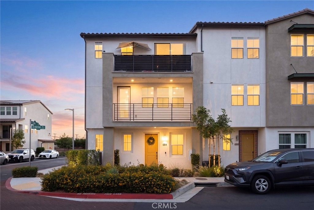 Image 4 of property listing at 684 CARA CARA, Covina, CA 91723