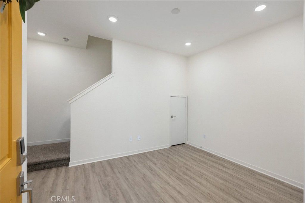 Image 9 of property listing at 684 CARA CARA, Covina, CA 91723