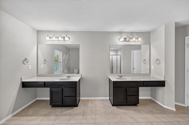 4140 Glen Abbey Drive, Fort Worth, TX 76036