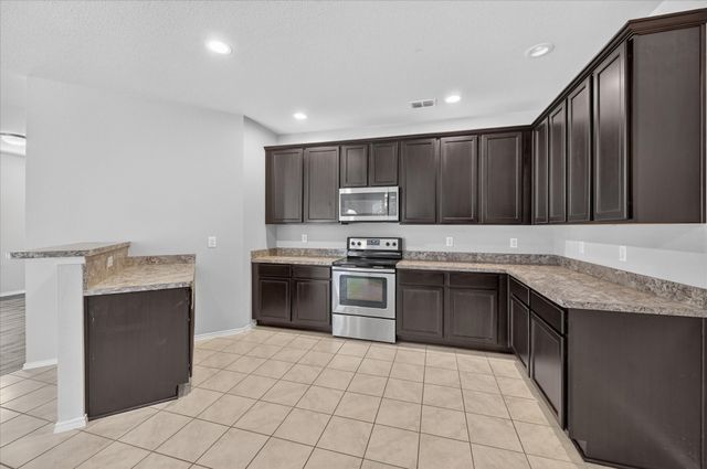 4140 Glen Abbey Drive, Fort Worth, TX 76036