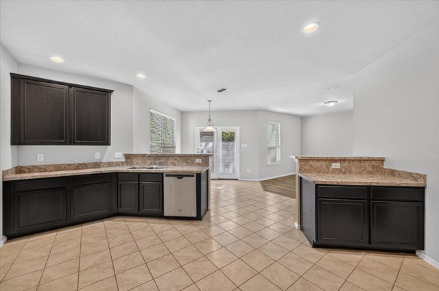 4140 Glen Abbey Drive, Fort Worth, TX 76036
