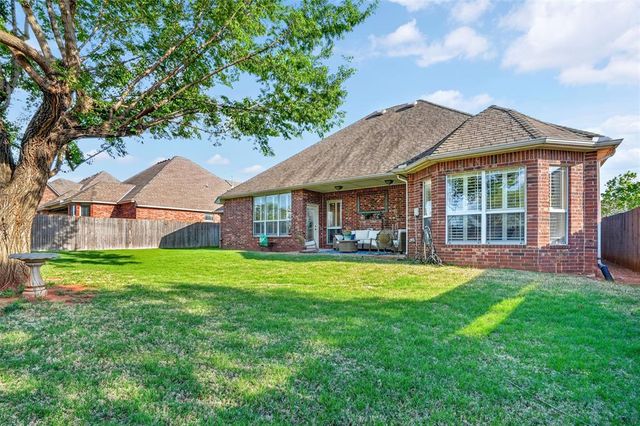 1717 Redland Drive, Edmond, OK 73003