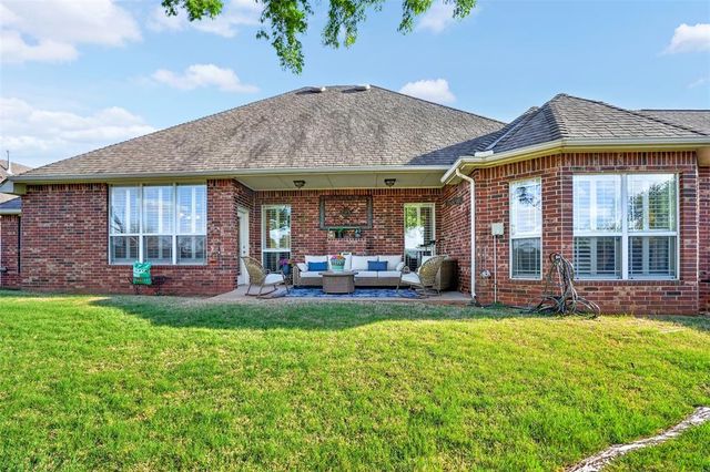 1717 Redland Drive, Edmond, OK 73003