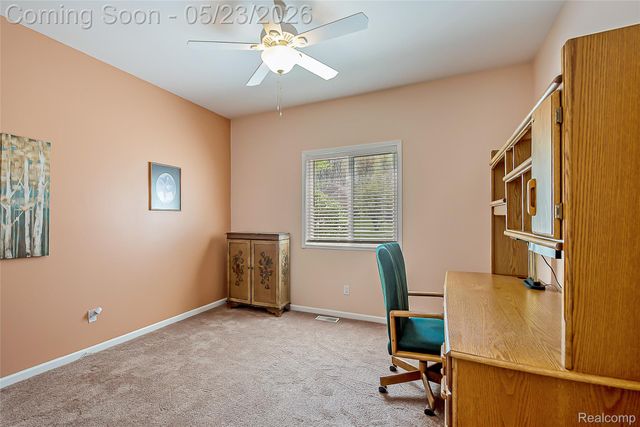6093 Rosewood Parkway, White Lake Charter Township, MI 48383