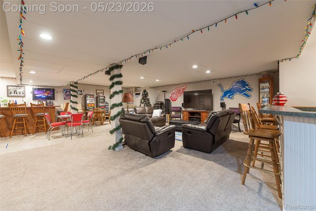 6093 Rosewood Parkway, White Lake Charter Township, MI 48383