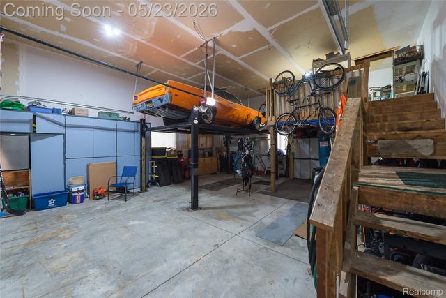 6093 Rosewood Parkway, White Lake Charter Township, MI 48383