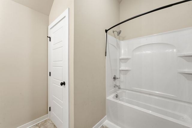 2226 Seahunter Ct, Murfreesboro, TN 37127