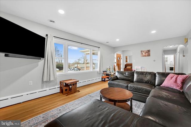 145 GERALD AVE, Orwigsburg, PA 17961