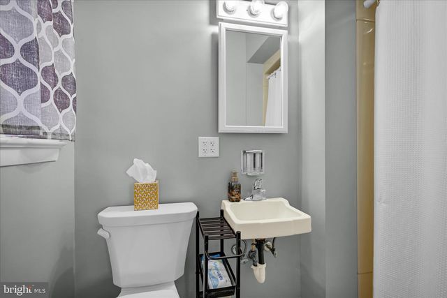 145 GERALD AVE, Orwigsburg, PA 17961