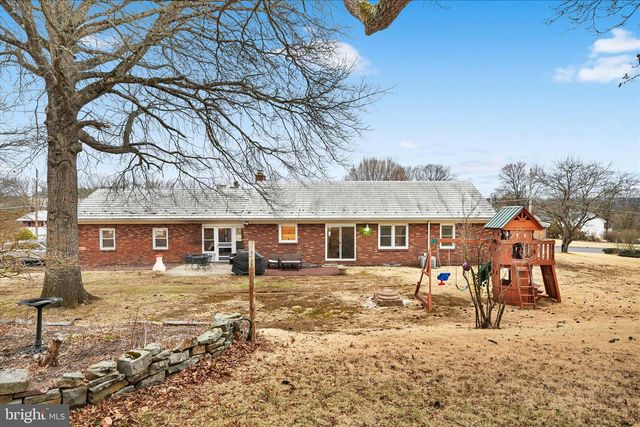 145 GERALD AVE, Orwigsburg, PA 17961